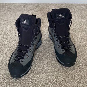 KUIU Scarpa R-Evolution K 8 HD Sz 10.5 US